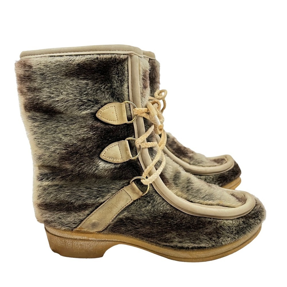 VINTAGE Faux Fur Convoy Indian Snow Boots